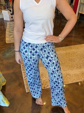 Barbara Erickson pants casual geometric easy care nylon spandex NWT